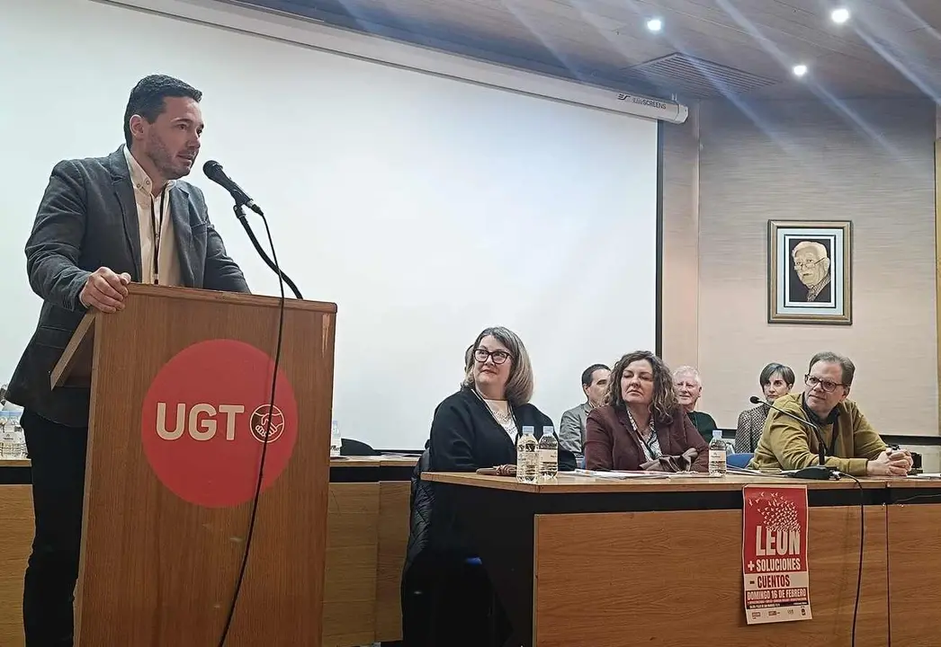La Federación de Servicios, Movilidad y Consumo (FeSMC) de UGT León ha renovado  este miércoles sus cargos ejecutivos en el II Congreso Ordinario celebrado en la Casa 
del Pueblo de León.