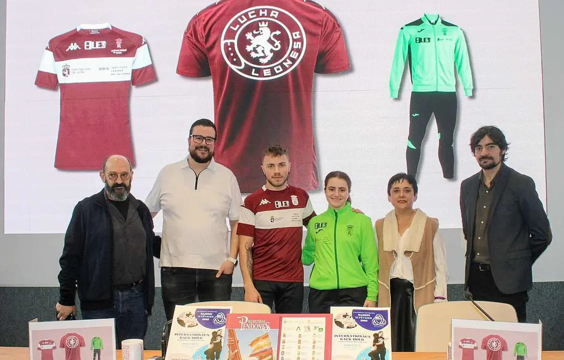 Un instante de la presentación del acuerdo en el ILC.