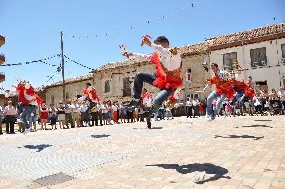 Danzantes de Laguna de Negrillos.