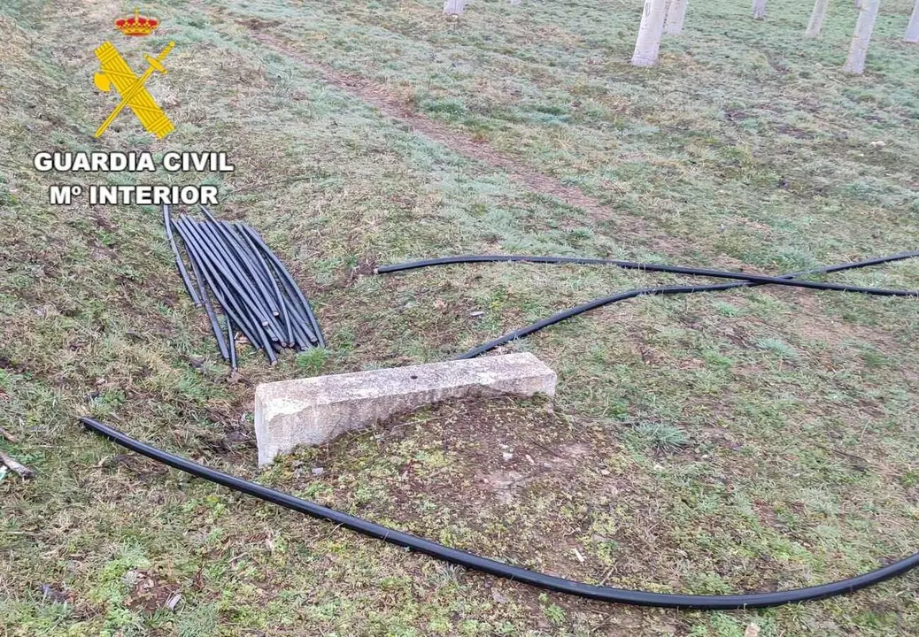 Imagen del material recuperado por los agentes de la Guardia Civil.