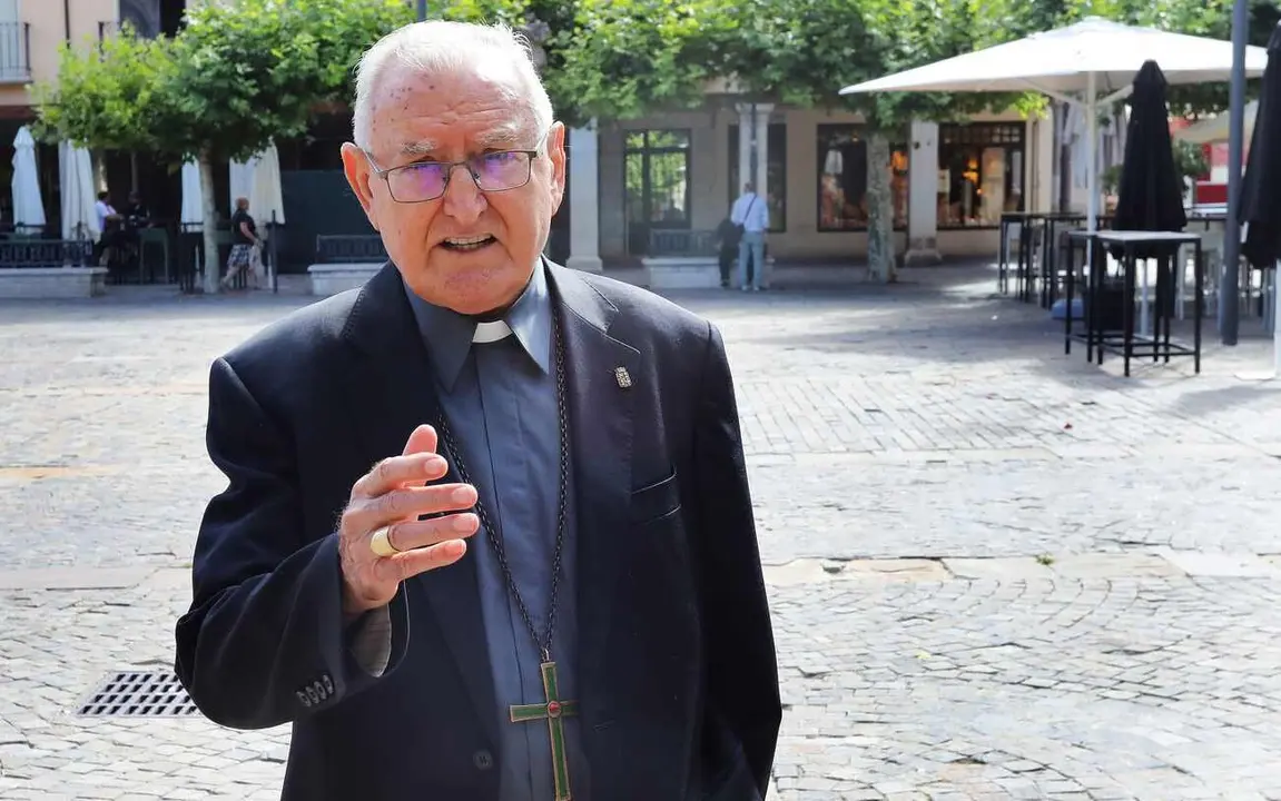 Fallece Nicolás Castellanos, el obispo leonés que amaba a los pobres.