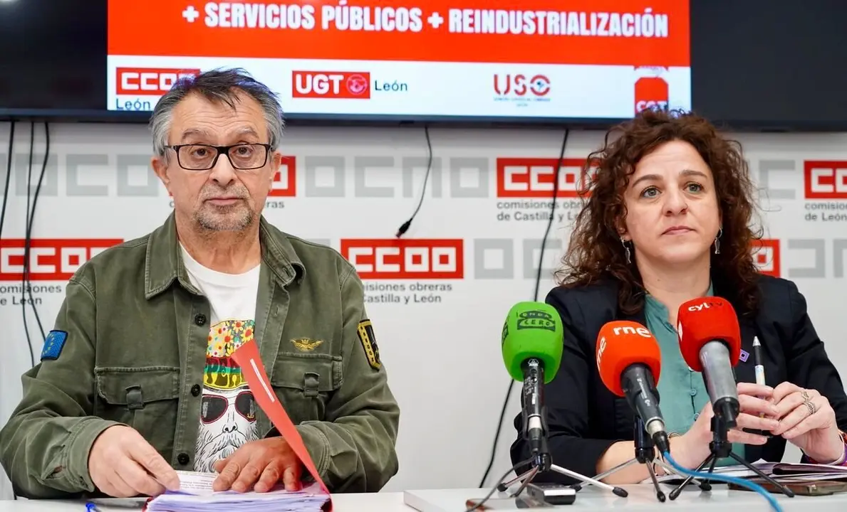 UGT y CCOO llaman a una concentración este martes para reclamar la jornada de 37,5 horas.
