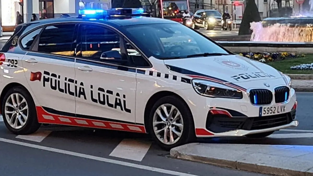 Coche de la Policía Local de León.