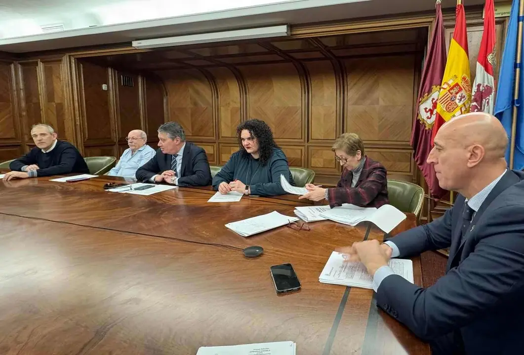 Imagen de la junta de gobierno local del Ayuntamiento de León.