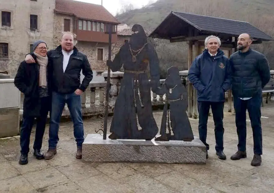 Monumento a la Semana Santa en Santa Lucía de Gordón.