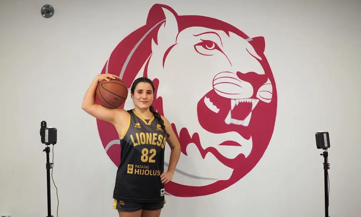Ángela Barrioluengo, jugadora y entrenadora de baloncesto.