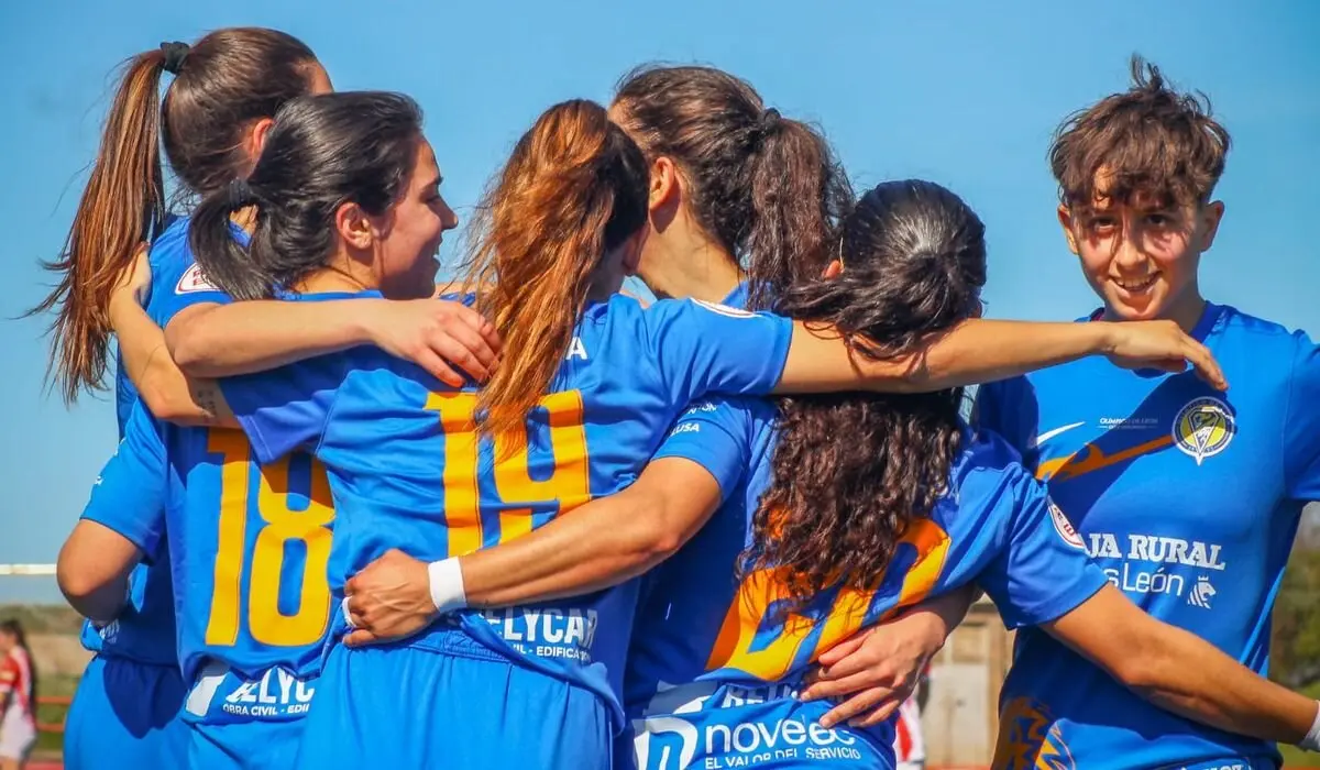 Las jugadoras del Olímpico de León celebran una de sus victorias.