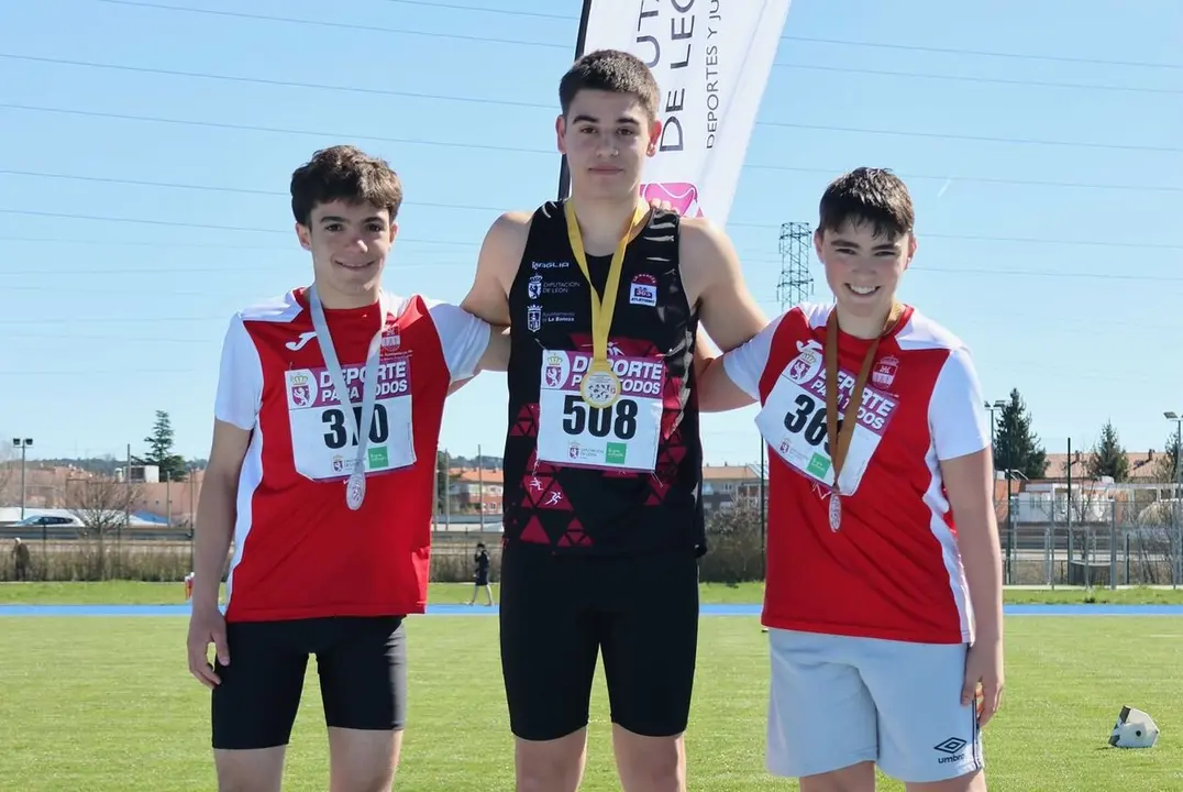 El Atletismo de Santa María del Páramo brilla consiguiendo 6 medallas en el Campeonato Provincial.