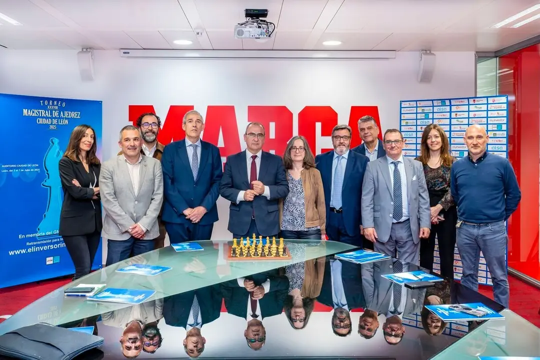 Presentación del XXXVIII Torneo Magistral de Ajedrez en la sede del diario Deportivo Marca.