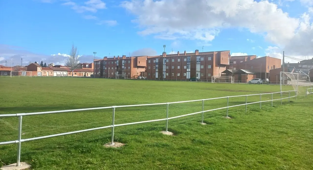 Campo de Fútbol del Prado de Abajo en Santa María del Páramo