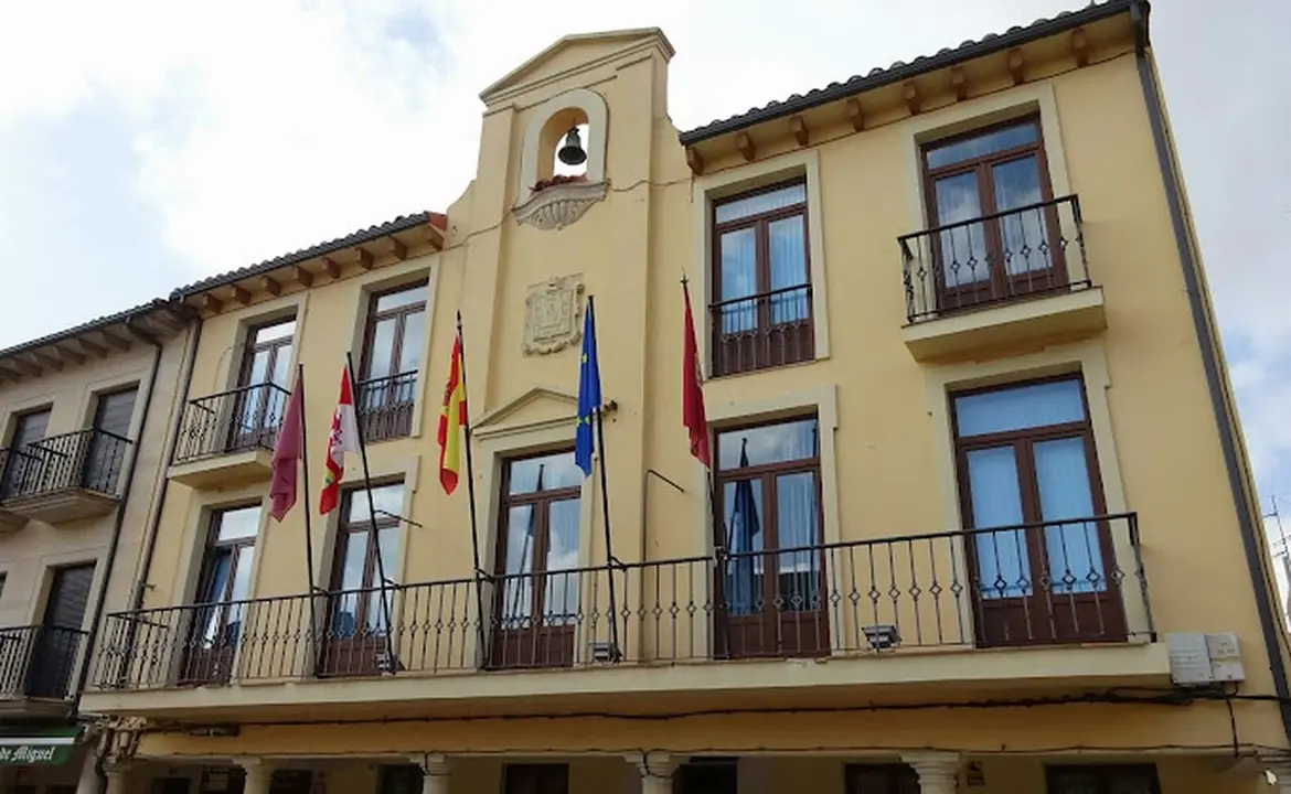 Imagen del Ayuntamiento de Sahagún.