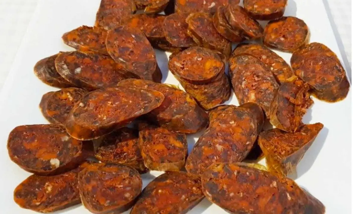 La Junta busca un reconocimiento internacional para el chorizo de León y la pera del Bierzo.