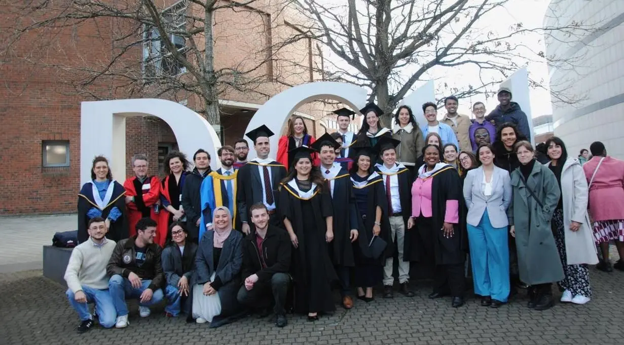 La primera promoción del Máster Universitario Europeo en Derecho, Datos e Inteligencia Artificial de la ULE se gradúa en Dublín.