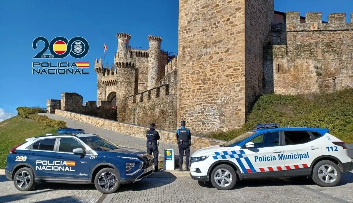 La Policía Nacional de Ponferrada y Policía Municipal proceden a la detención de tres hombres en la madrugada del domingo.