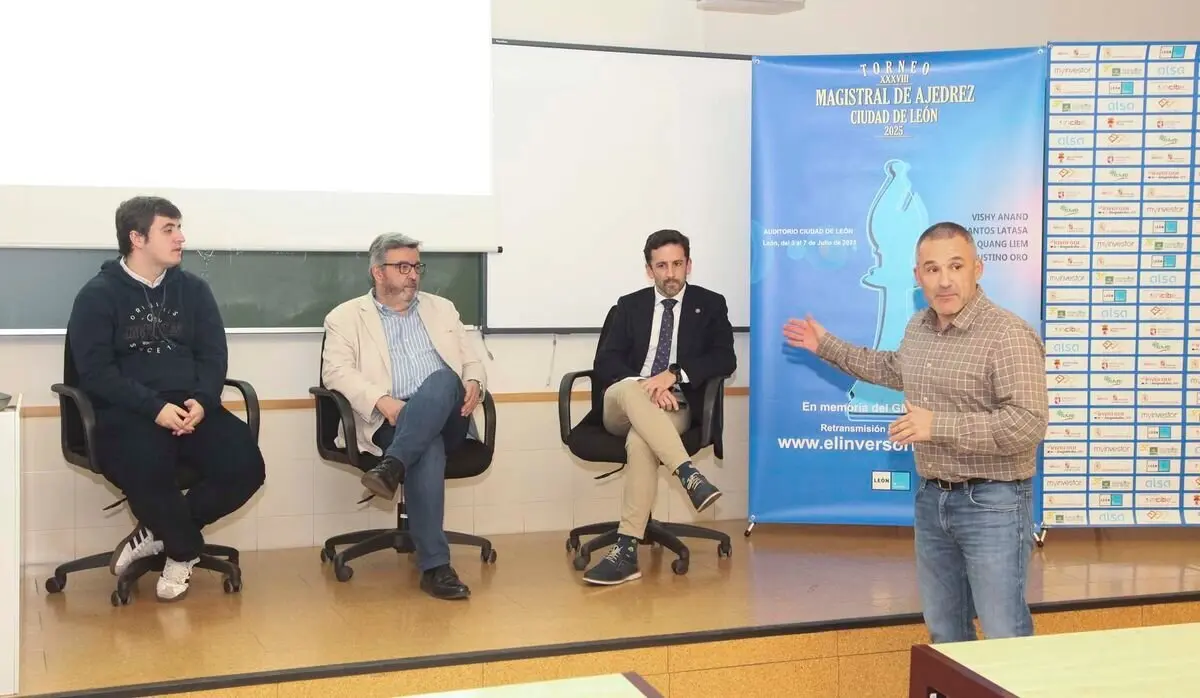 La ULE y el Magistral celebran una conferencia sobre la Inteligencia Artificial como medio para el rendimiento mental.