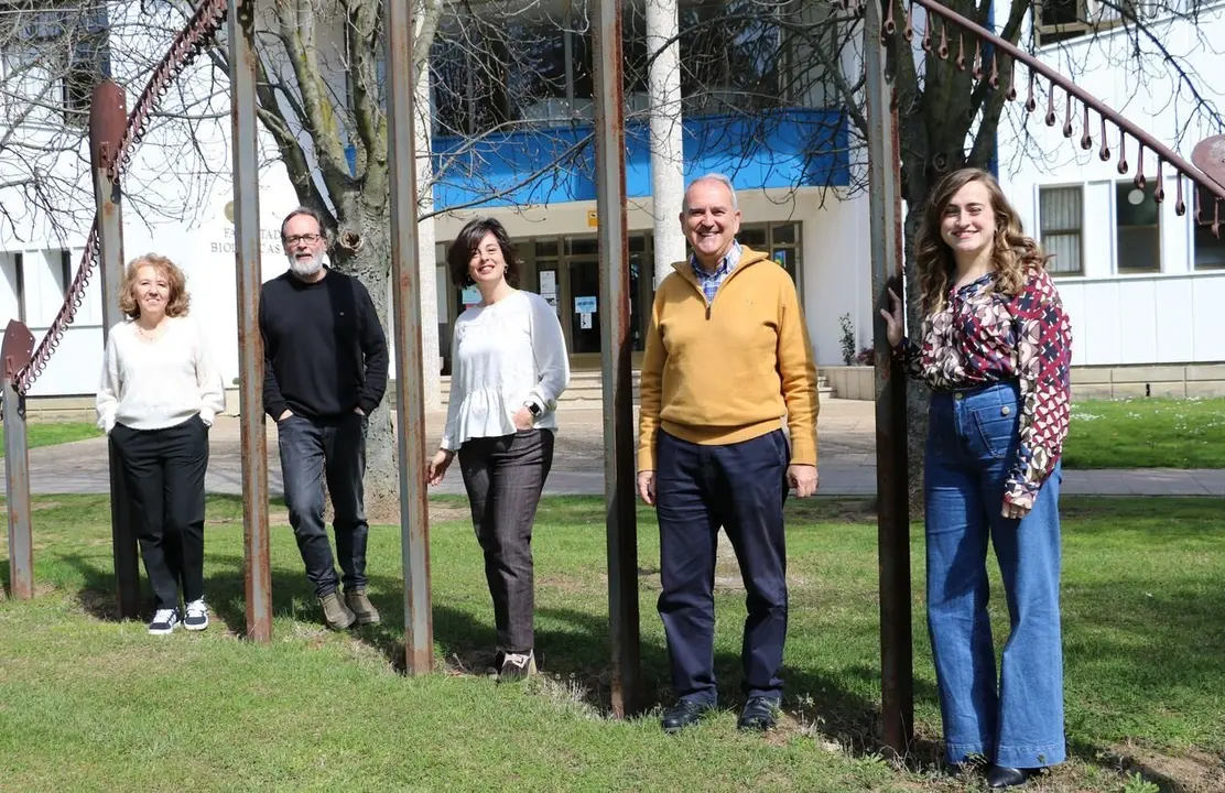 Investigadores de la Universidad de León buscan claves para el desarrollo de cultivos de maíz más resistentes.