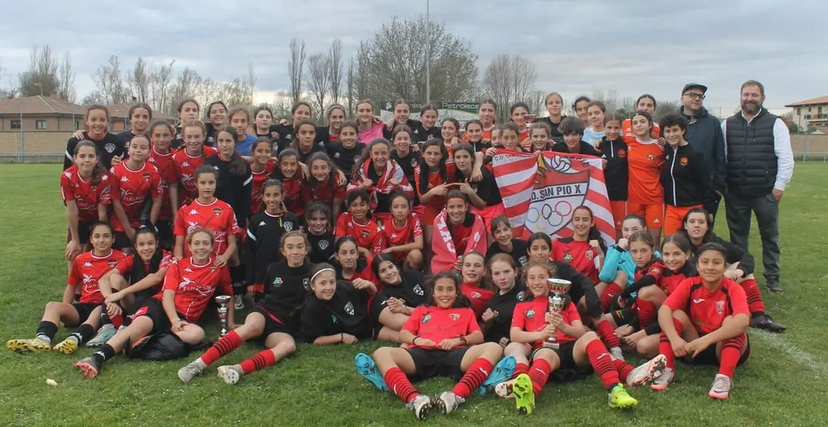 CD San Pío, campeón de la primera edición del torneo regional infantil femenino León Termal Sport.
