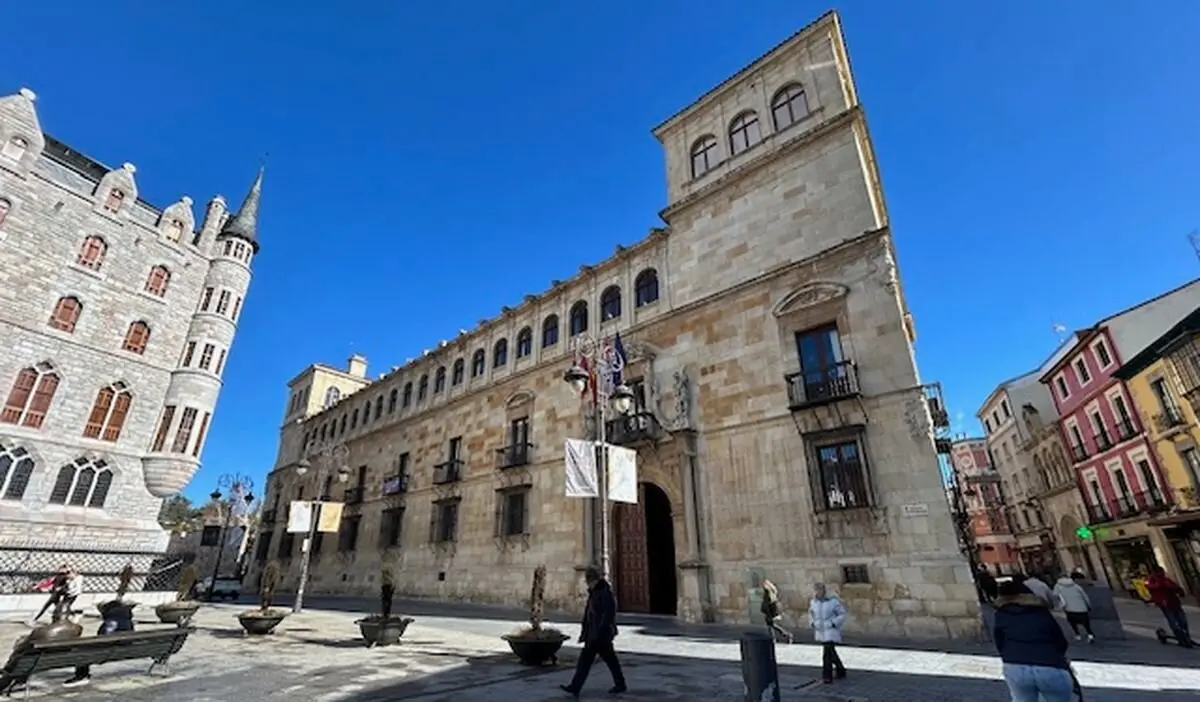 Palacio de los Guzmanes, sede de la Diputación de León.