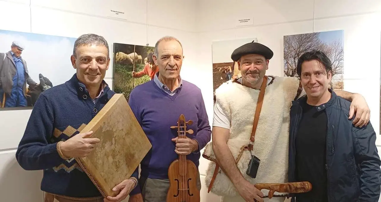 'Mis pastores', la exposición que lleva la tradición a Santa María del Páramo.