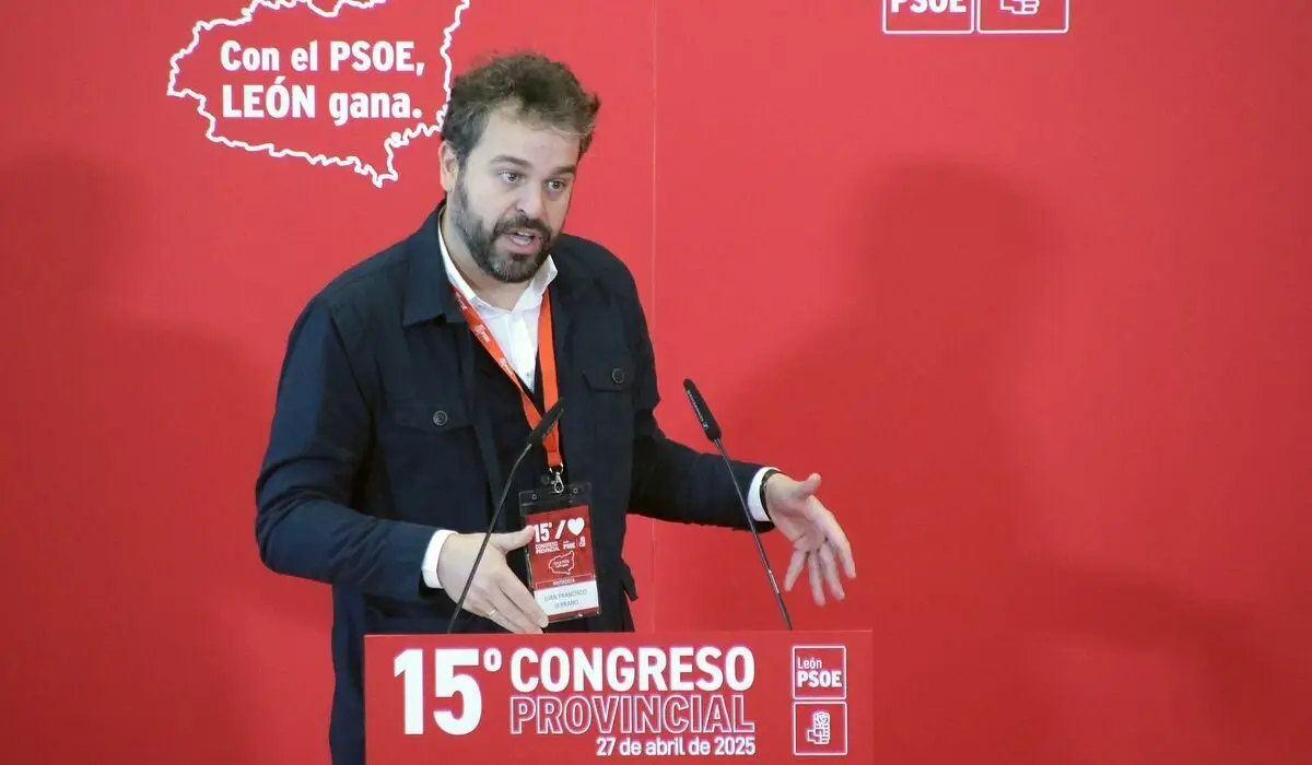 Celebración del XV Congreso Provincial del PSOE de León, con las intervenciones de Juan Francisco Serrano, diputado y secretario adjunto de organización del PSOE; la vicesecretaria del PSCyL, Nuria Rubio; el secretario general del PSOE de León, Javier Alfonso Cendón, el delegado del Gobierno, Nicanor Sen, el subdelegado del Gobierno, Héctor Alaiz y el presidente de la Diputación, Gerardo Álvarez Courel. Fotos: Peio García.