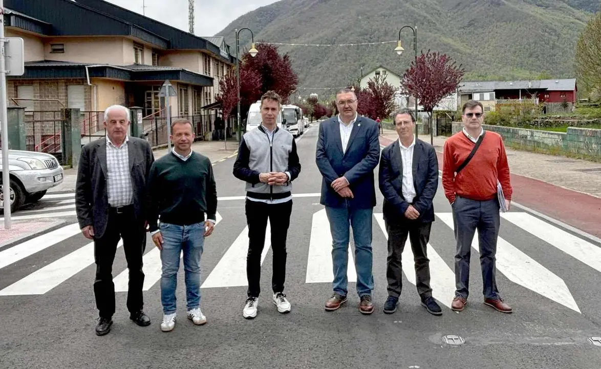 La Diputación de León destina 171.650 euros a la mejora del firme de la LE-3308 a su paso por Villablino.