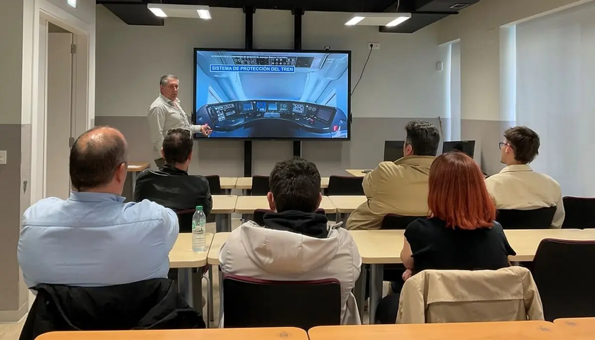 Jornada de puertas abiertas de las Escuelas Técnicas Profesionales de Conducción y Operaciones de Renfe.