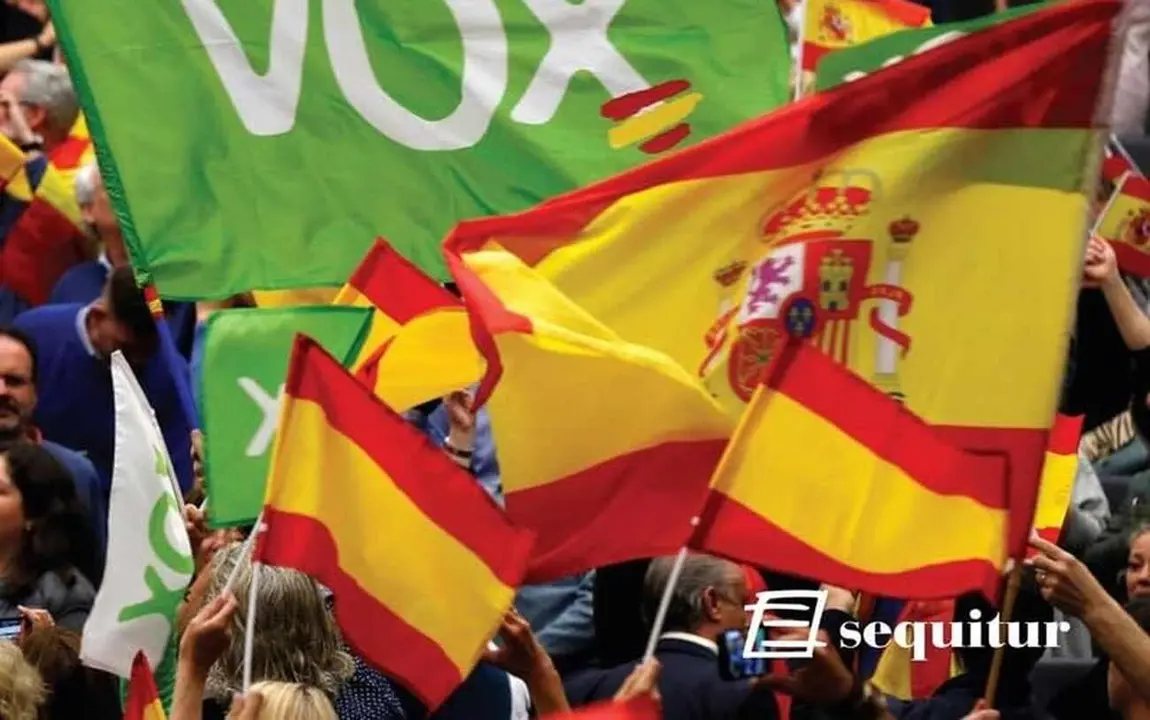 El PCE de León presenta el libro 'El lenguaje de Vox' de la exdiputada Vanessa Lillo.