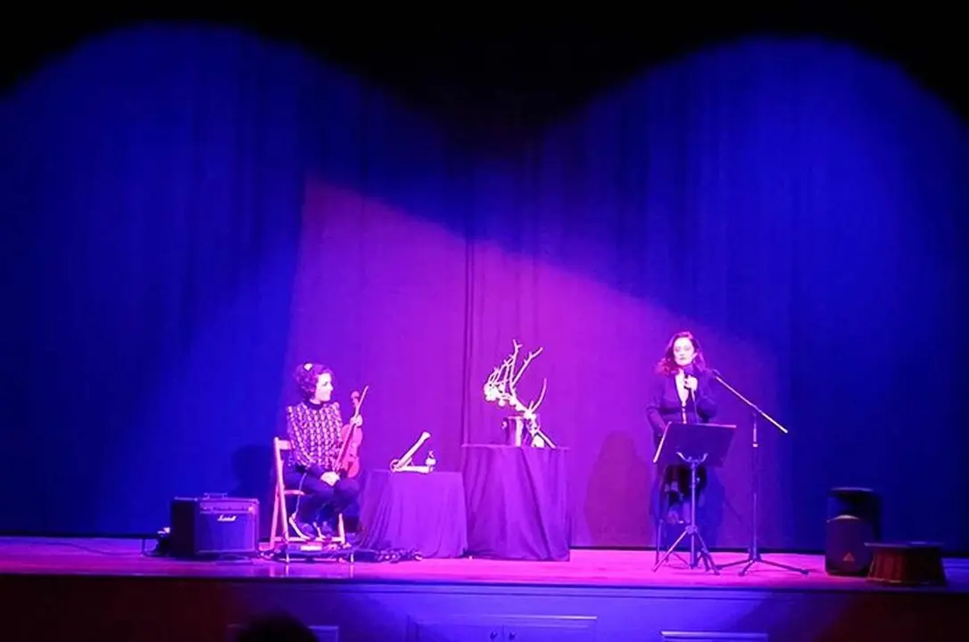 'Polvo y viento', sobre el escenario.