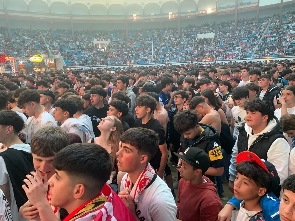 Enorme decepción en la afición leonesa tras caer en El Toralín.