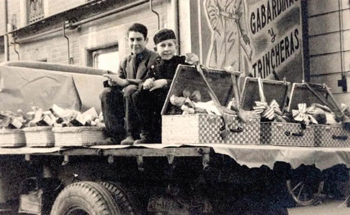 Fundada en León en 1876, la histórica confitería familiar celebra el Premio Nacional de Comercio con un siglo de tradición, innovación y un dulce convertido en emblema de Asturias.