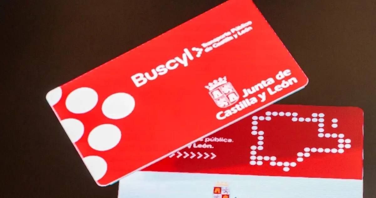 Los menores de 15 años ya pueden solicitar su tarjeta para viajar de manera gratuita en autobús en Castilla y León.