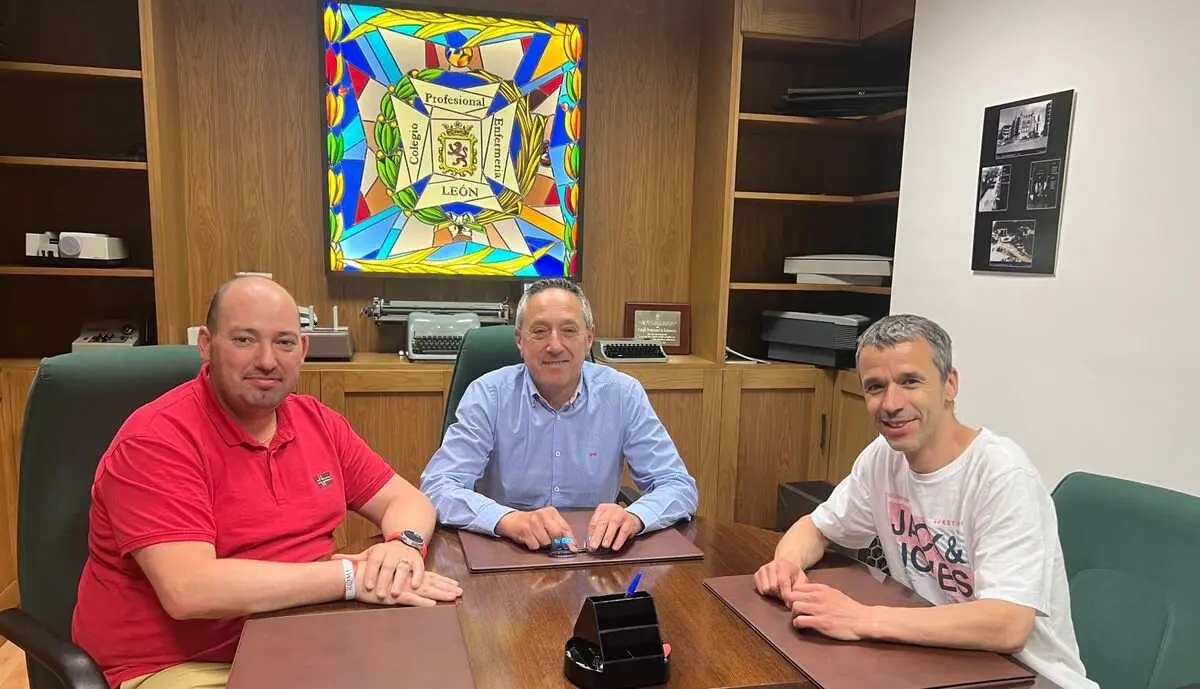 Reunión del Colegio de Enfermería de León con la Cruz Roja
