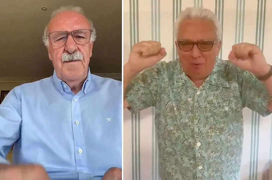 Vicente del Bosque y Leo Harlem, animando a la Ponferradina.