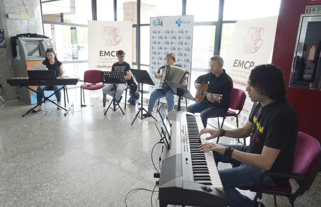 Clausura de los conciertos 'Música para la salud', en el hospital El Bierzo de Ponferrada. Foto: César Sánchez