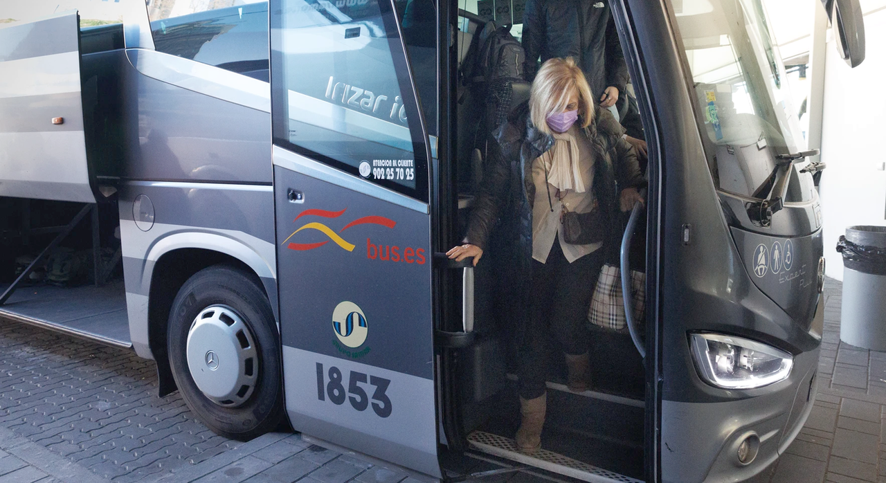 El transporte público estatal será gratuito para los menores de 15 años y ofrecerá amplios descuentos.