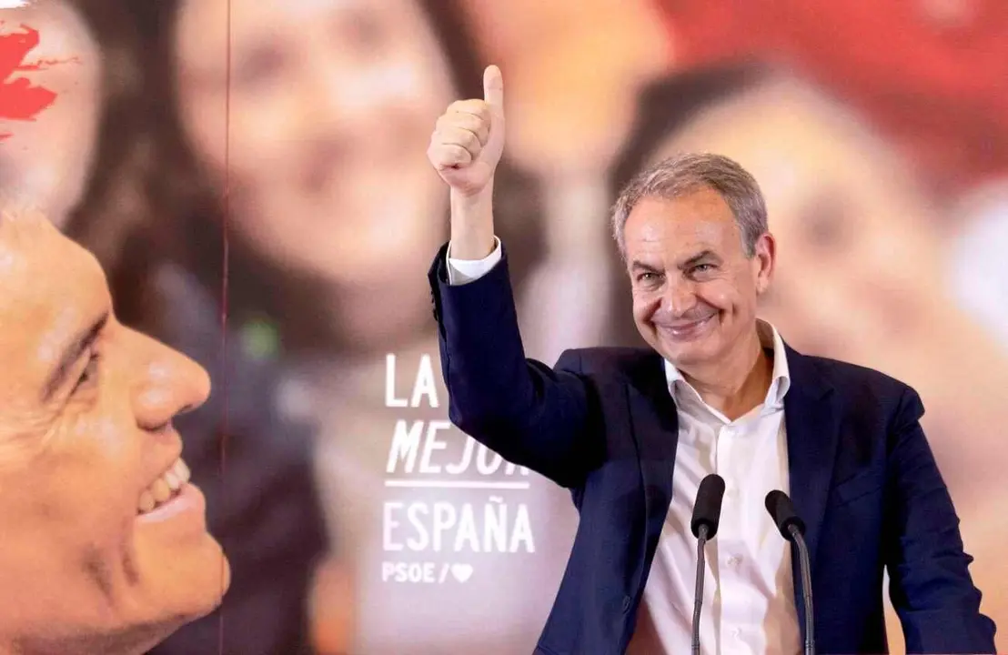 El expresidente del Gobierno José Luis Rodríguez Zapatero durante un acto de campaña del Partido Socialista.