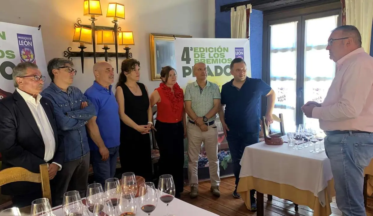 El vicepresidente de la Diputación de León, Roberto Aller, en los Premios Pisado.