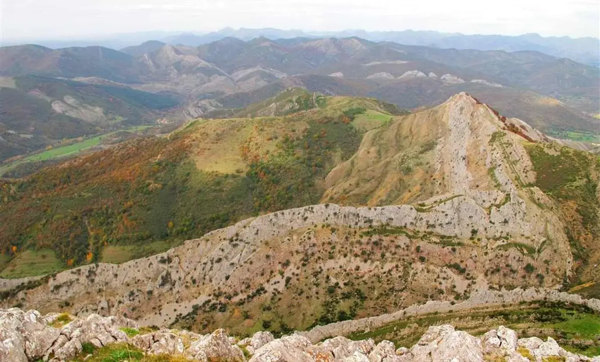 El Manto del Esla, un recorrido geológico y cultural.