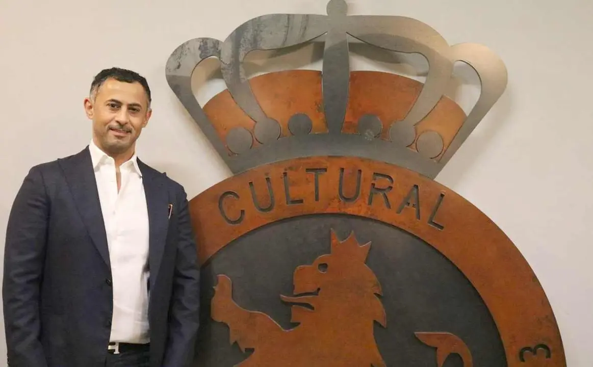 Mohd Khalifa M F Al-Suwaidi, presidente de la Cultural.