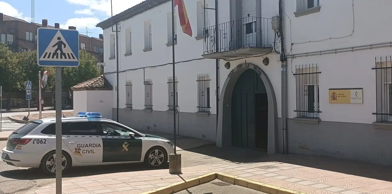 Imagen del puesto de la Guardia Civil en Valencia de Don Juan.