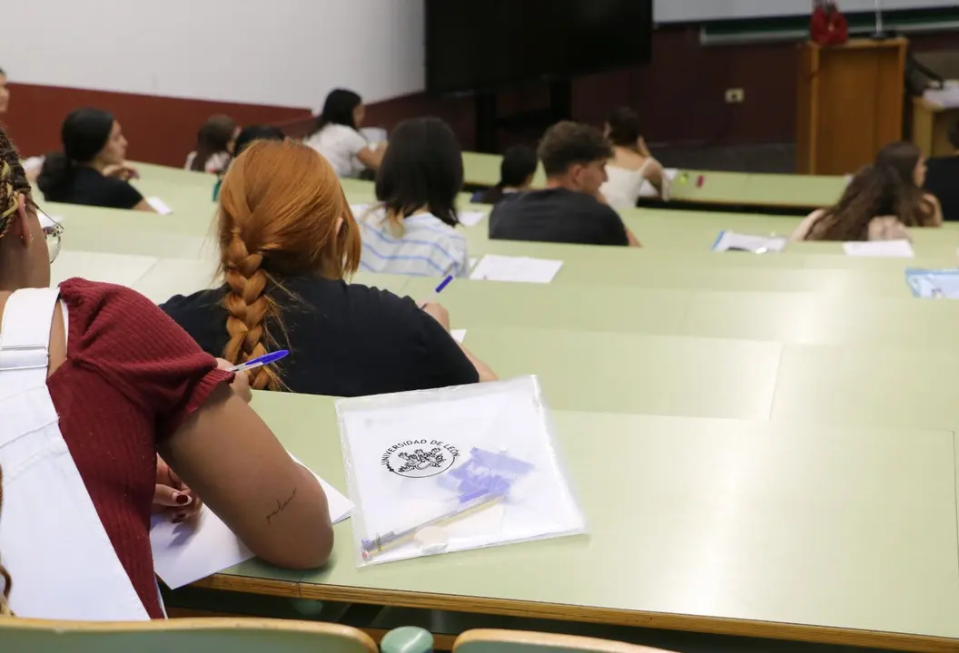 Los estudiantes reciben refuerzos gracias al plan ofrecido desde la Junta.