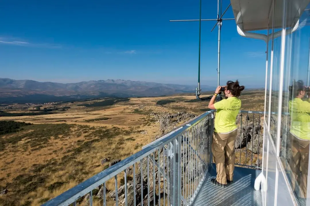 Torre de vigilancia contra incendios de la Junta de Castilla y León.