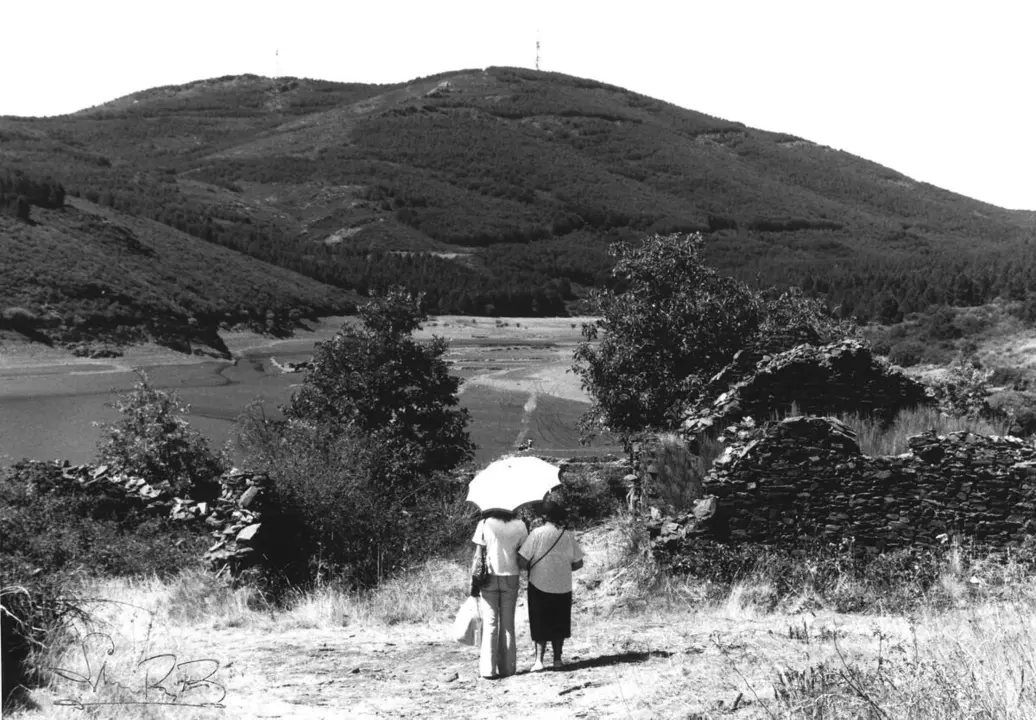 Paisaje de Oliegos, en el entorno del año 2.000, de Luis Miguel Ramos Blanco, perteneciente a la exposición conmemorativa del XXV aniversario. Foto: Luis Miguel Blanco