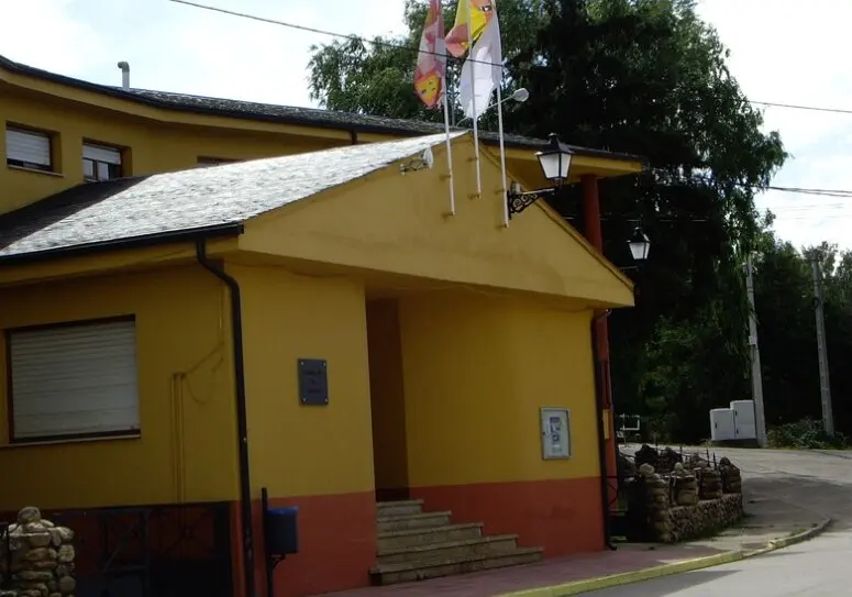 Ayuntamiento de Truchas.