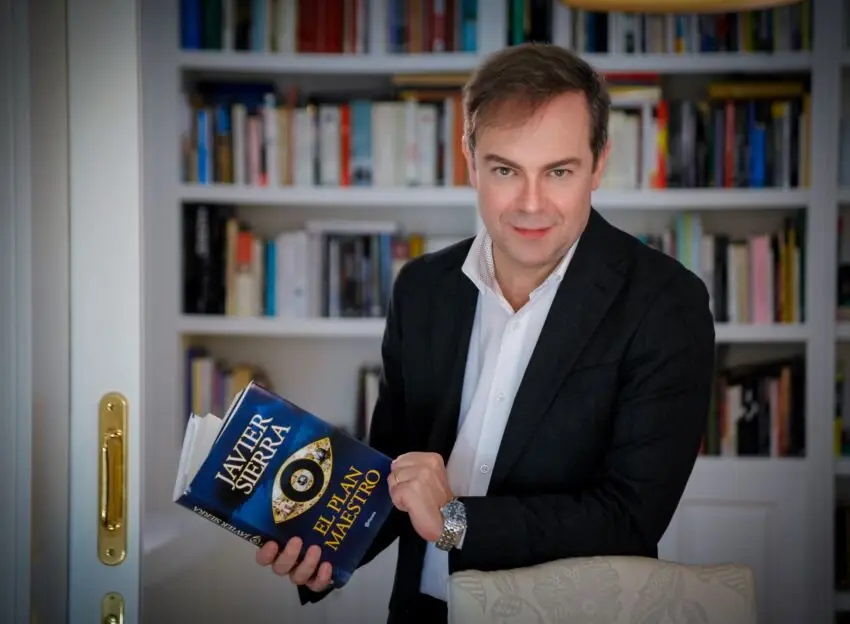 Javier Sierra será protagonista del ciclo Escritores en la Ferrería del MSM el 18 de julio.