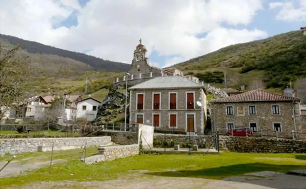 Memoria indiana en la Montaña leonesa: el Casino de Cofiñal y su legado