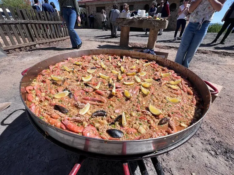 La paellada popular, un clásico que no puede faltar a la cita.