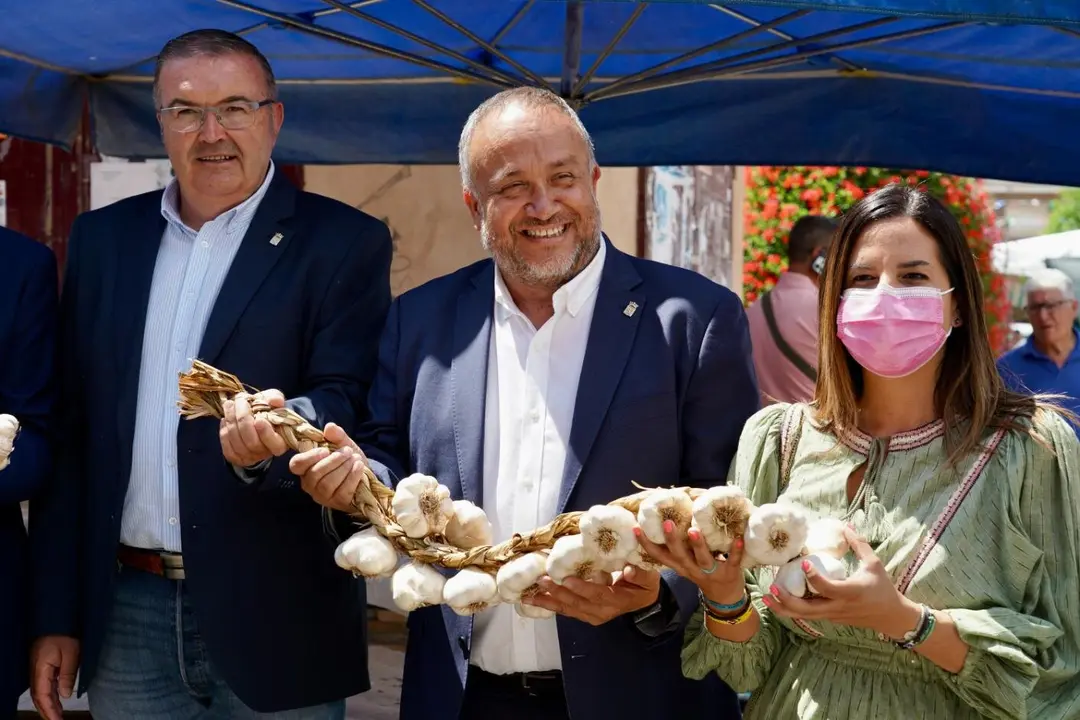 Nuria Rubio, durante la Feria del Ajo este viernes. Foto: Campillo