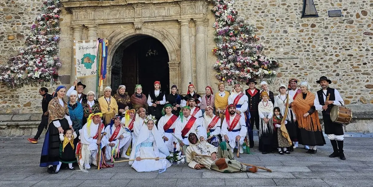 Candín acoge su segunda edición del encuentro de Pandereta y Canto Tradicional