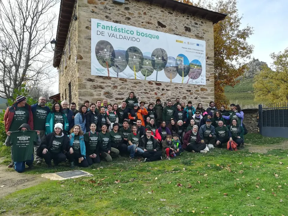 El proyecto Fantástico Bosque llena Valdavido (León) de actividades culturales, medioambientales y educativas.